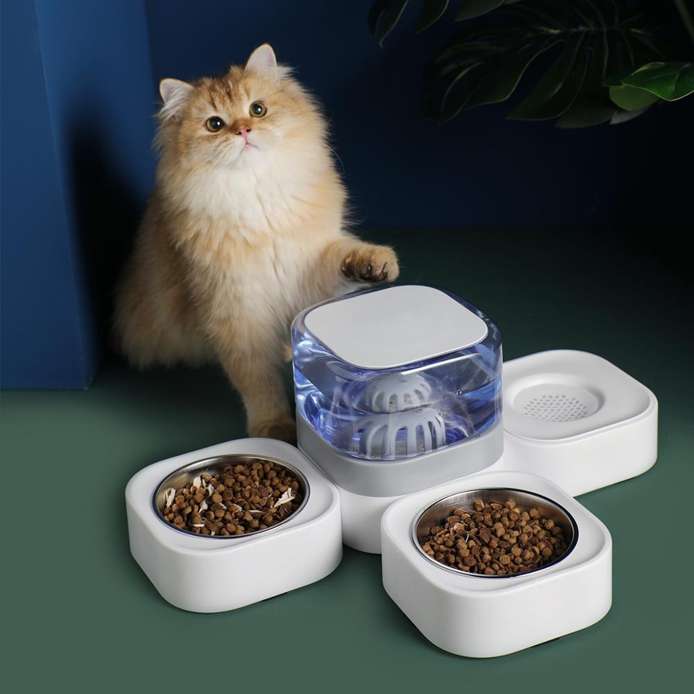 Cat Water Dispenser Mobile Unplugged Water Dispenser Dog Automatic Cat Watering Artifact Non-Wet Mouth Pet